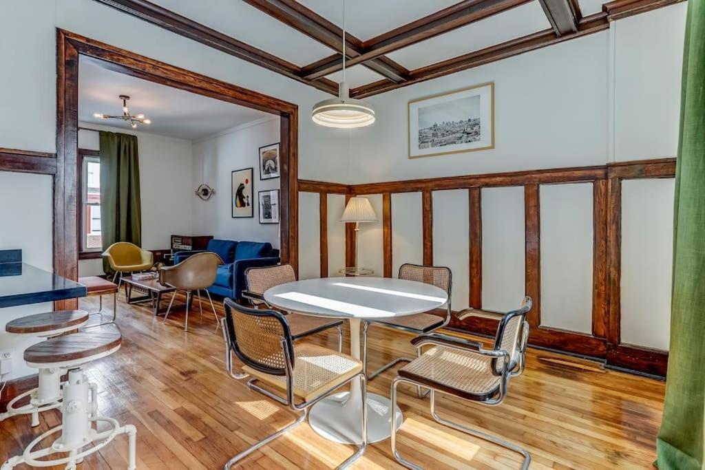 Luxe Mid-Century Styled Historic Townhouse #1 Villa Detroit Buitenkant foto